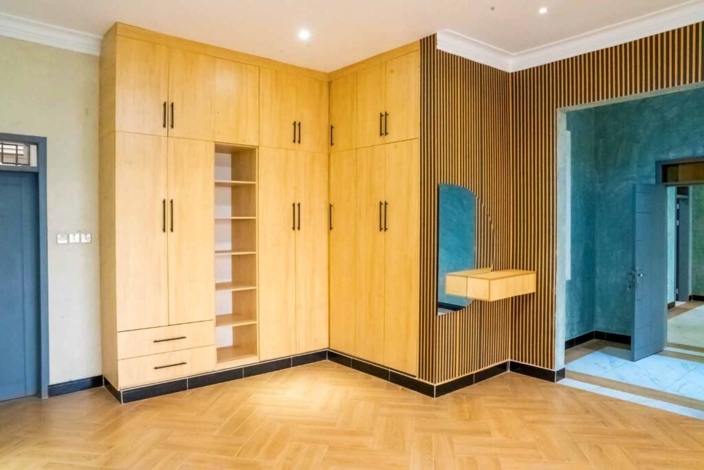 dbe1f3da-3d11-4bf3-8028-a303bffbf43f